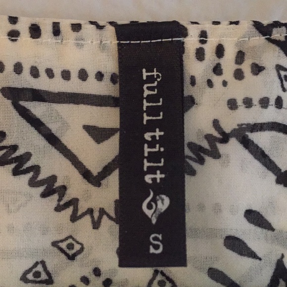 Racerback chiffon tank top - Picture 2 of 3